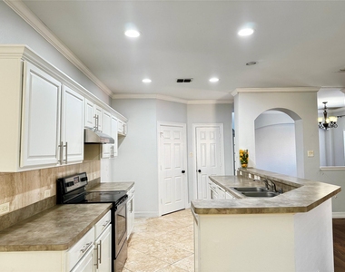 3120 Rustic Meadows Drive - Photo Thumbnail 10