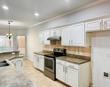 3120 Rustic Meadows Drive - Photo Thumbnail 13