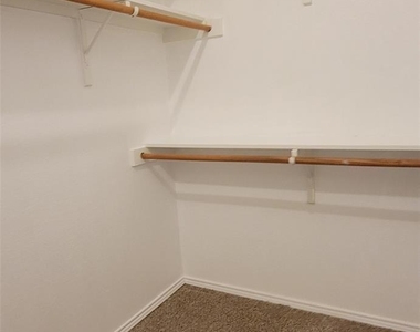 9509 Crooked Cat Drive - Photo Thumbnail 22