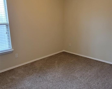 9509 Crooked Cat Drive - Photo Thumbnail 29