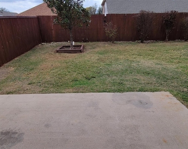 9509 Crooked Cat Drive - Photo Thumbnail 39