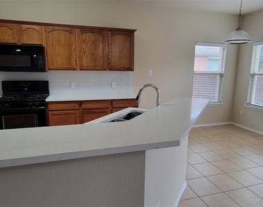9509 Crooked Cat Drive - Photo Thumbnail 13
