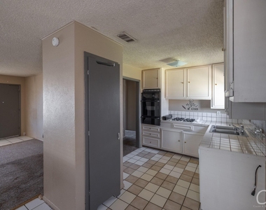 3218 Post Oak Road - Photo Thumbnail 16