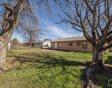 3218 Post Oak Road - Photo Thumbnail 29
