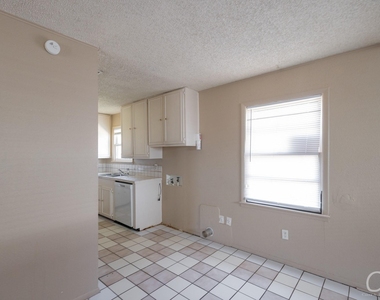 3218 Post Oak Road - Photo Thumbnail 21