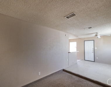 3218 Post Oak Road - Photo Thumbnail 20