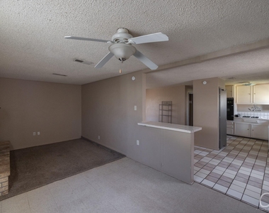 3218 Post Oak Road - Photo Thumbnail 18