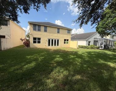 307 Berenger Walk - Photo Thumbnail 47