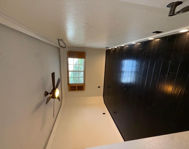 307 Berenger Walk - Photo Thumbnail 27