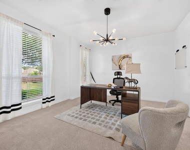 10906 Ascot Drive - Photo Thumbnail 6