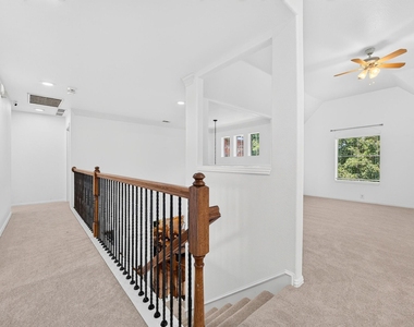 10906 Ascot Drive - Photo Thumbnail 23