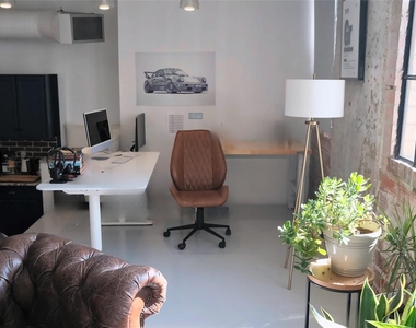 1122 Jackson Street - Photo Thumbnail 8