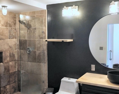 1122 Jackson Street - Photo Thumbnail 14