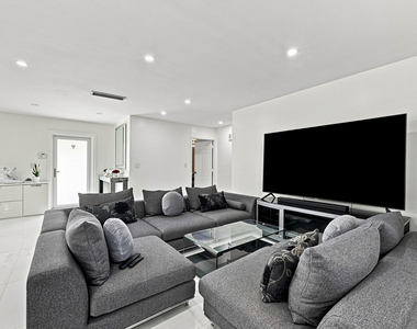 16820 Sw 108th Avenue - Photo Thumbnail 5