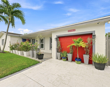 16820 Sw 108th Avenue - Photo Thumbnail 4