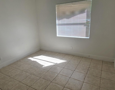 1769 Keenland Circle - Photo Thumbnail 16