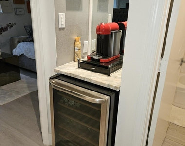 1460 Sw 47th Avenue - Photo Thumbnail 12