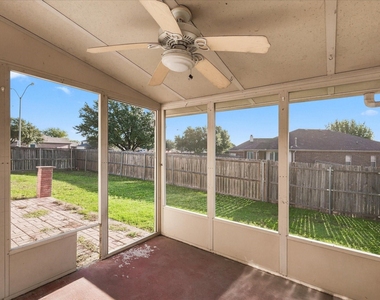6316 Miranda Drive - Photo Thumbnail 19