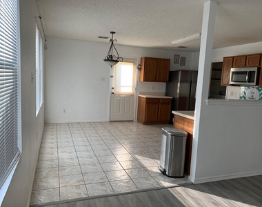 5145 Weather Rock Lane - Photo Thumbnail 7