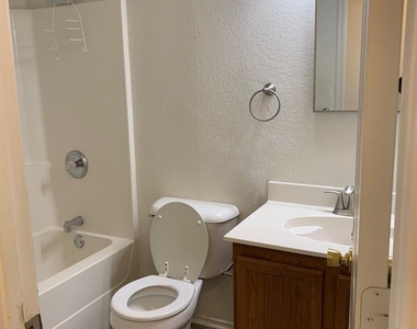 5145 Weather Rock Lane - Photo Thumbnail 16