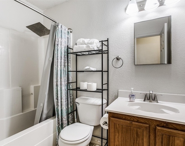 5145 Weather Rock Lane - Photo Thumbnail 15