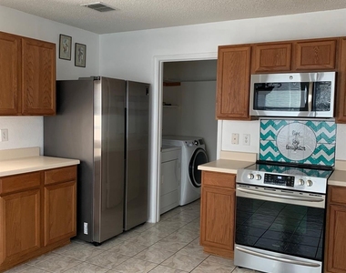 5145 Weather Rock Lane - Photo Thumbnail 9