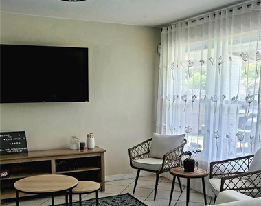 5620 Sw 56th Street - Photo Thumbnail 10