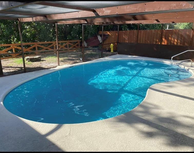 5620 Sw 56th Street - Photo Thumbnail 6