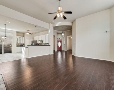 5544 Hidden Creek Lane - Photo Thumbnail 9
