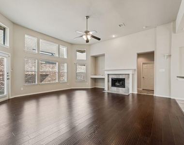 5544 Hidden Creek Lane - Photo Thumbnail 8