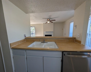 7431 Holly Hill Drive - Photo Thumbnail 7