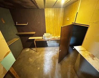 6338 Belgrade Avenue - Photo Thumbnail 14