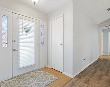 266 Pinyon Lane - Photo Thumbnail 1