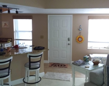 3236 Se Aster Lane - Photo Thumbnail 2
