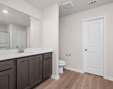 137 North Island Drive - Photo Thumbnail 5