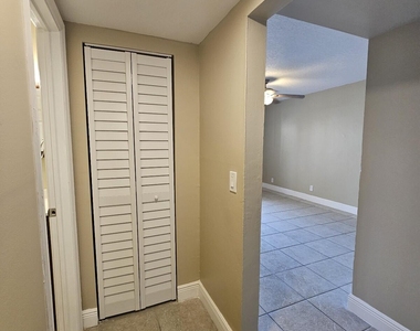 1200 W Blue Heron Boulevard - Photo Thumbnail 12