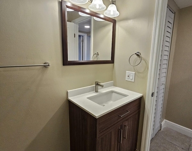 1200 W Blue Heron Boulevard - Photo Thumbnail 15