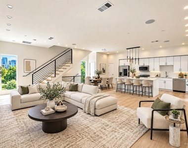 4315 Scurry Street - Photo Thumbnail 3
