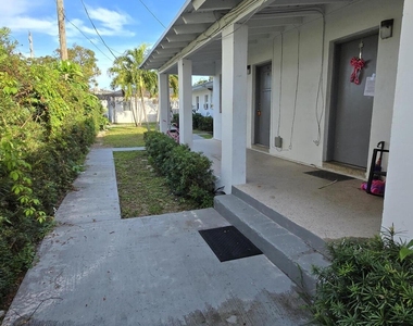 1012 Nw 2nd Avenue - Photo Thumbnail 10