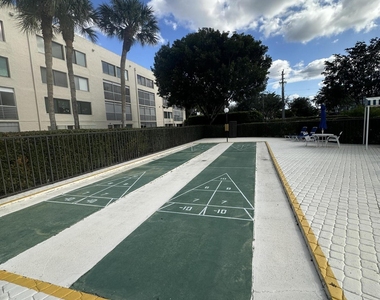 3138 Via Poinciana - Photo Thumbnail 11