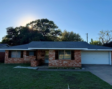 1213 Mary Drive - Photo Thumbnail 1
