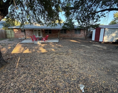 1213 Mary Drive - Photo Thumbnail 20