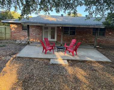 1213 Mary Drive - Photo Thumbnail 19