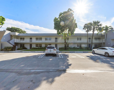 4261 W Palm Aire Drive - Photo Thumbnail 31