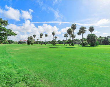 4261 W Palm Aire Drive - Photo Thumbnail 40