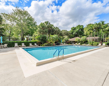 4261 W Palm Aire Drive - Photo Thumbnail 44