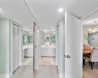 4261 W Palm Aire Drive - Photo Thumbnail 22