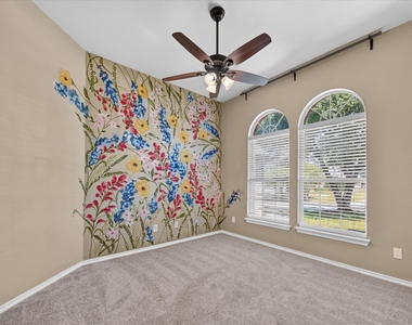 2720 Windstone Way - Photo Thumbnail 9