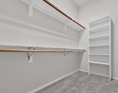 2720 Windstone Way - Photo Thumbnail 24
