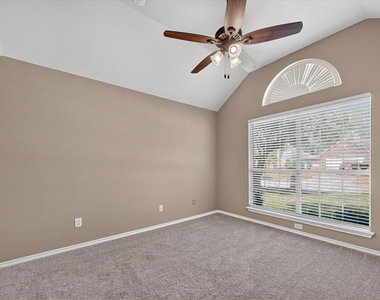 2720 Windstone Way - Photo Thumbnail 16